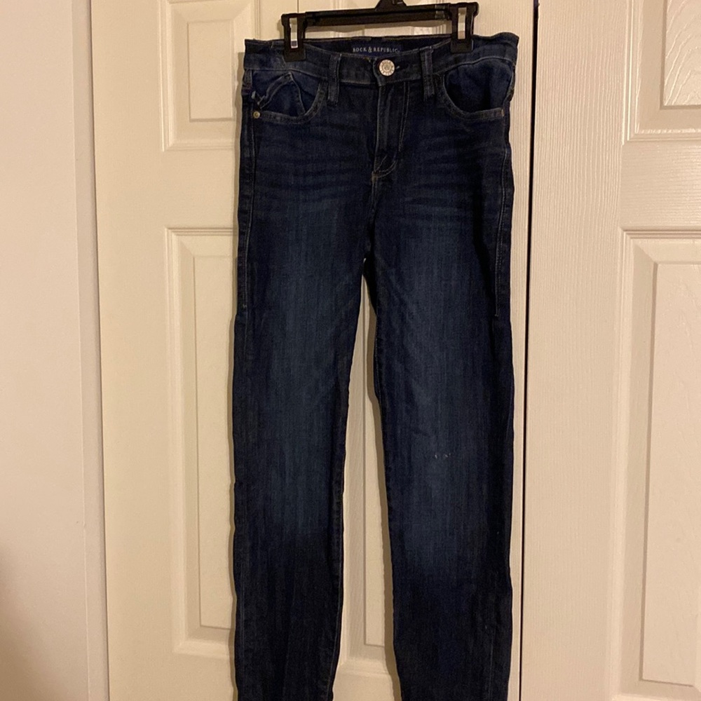 Rock and republic straight leg/ slim fit jeans